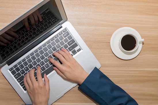 为什么键盘上的F和J键在5