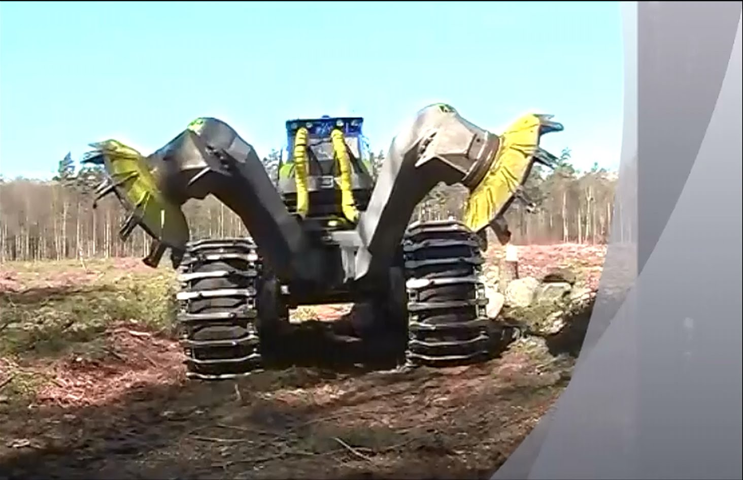 惊人的设计圆盘挖沟机,松土机