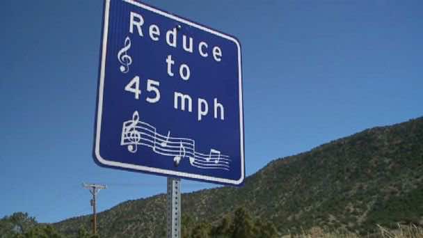 添加更多的味道你长期开车旅行在这个高速公路,唱你巡航It_Image 3