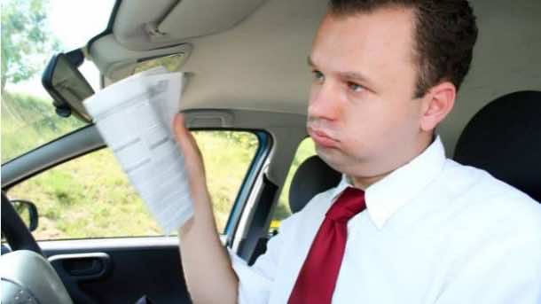 冷却你的车在几秒钟内使用日本的这个夏天黑客