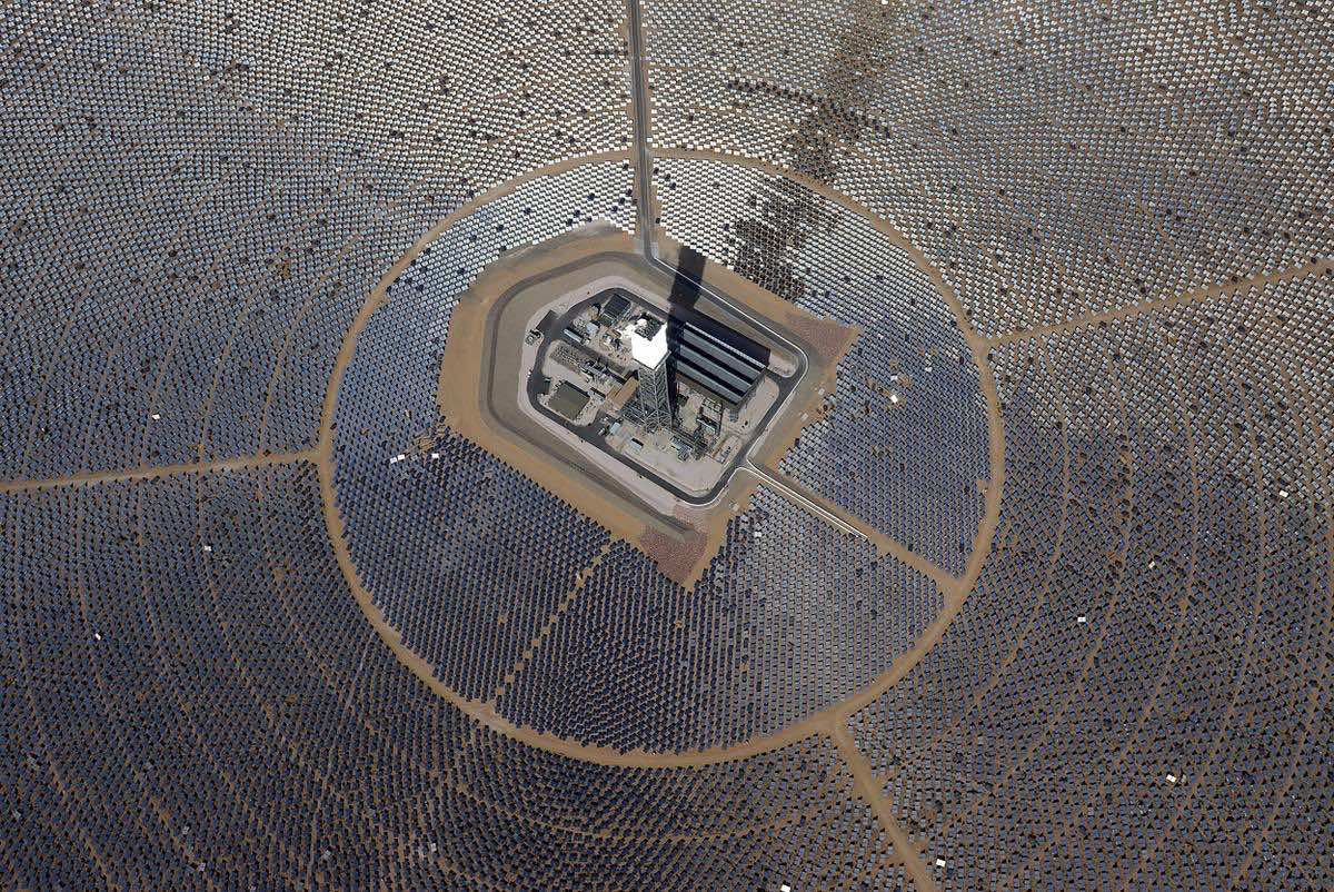 World's Largest Solar Power Plant Experiences Minor Meltdown_Image 1