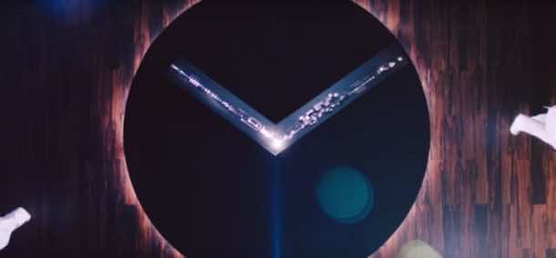 这个疯狂复杂的精工机器做得很少，美丽的9