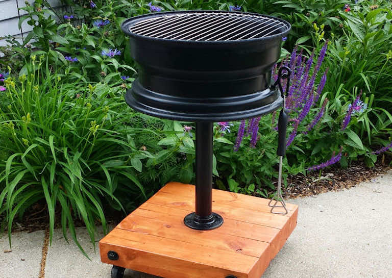 从旧轮胎边缘DIY烧烤5