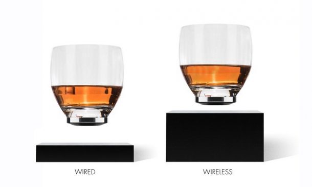 这个悬浮杯反对重力，从字面上提高了spirits_image 1