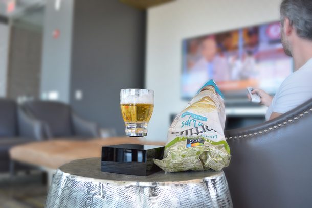 这个悬浮杯反对重力，从字面上提高了spirits_image 10