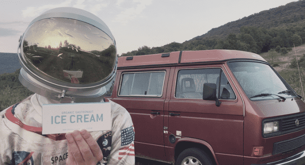 学分：Astronaut冰淇淋Kickstarter页面