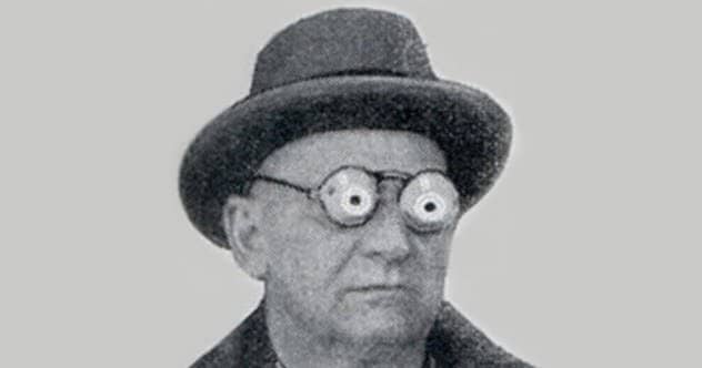 来自过去的10个与汽车相关的奇怪发明