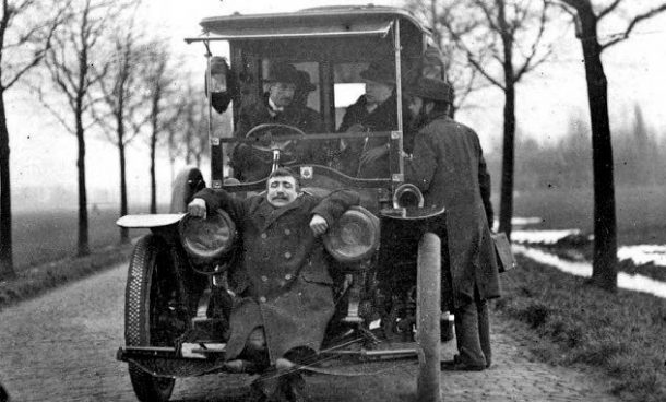 来自过去的10个与汽车相关的奇妙发明