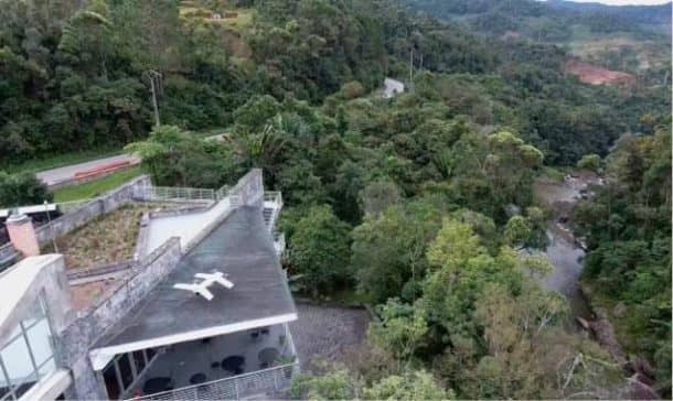 马达加斯加村庄成为第一个通过Drone_Image收集医学样本的农村偏远地区