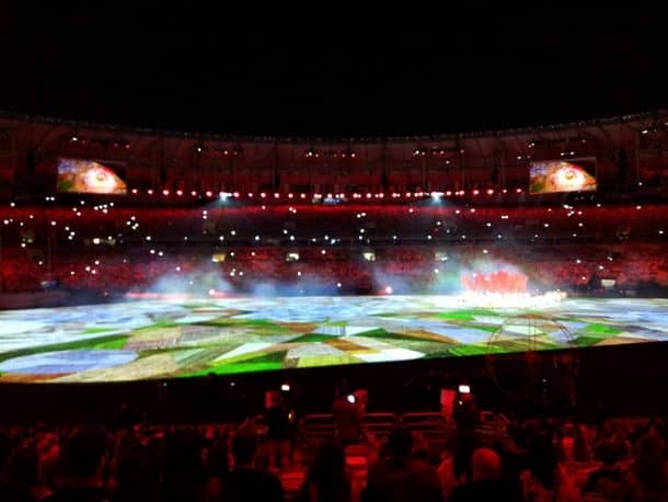 人们在Snapchat_Image上发布奥运会开幕式的剧透