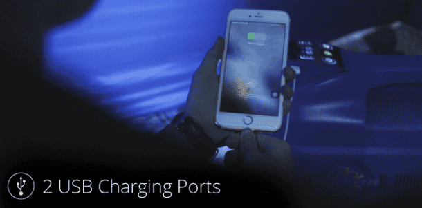 零微风在控制面板的每一侧都有轻松的访问充电端口。学分：零微风