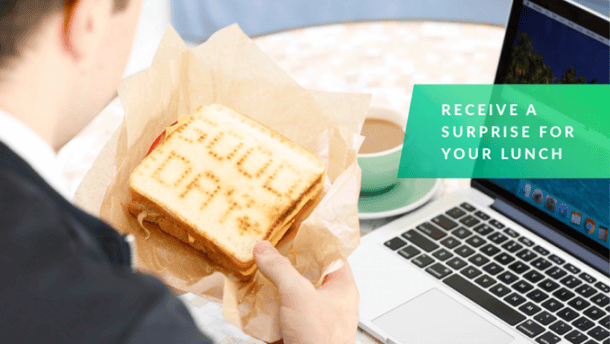 发送和接收消息到你所爱的人。学分:Toasteroid