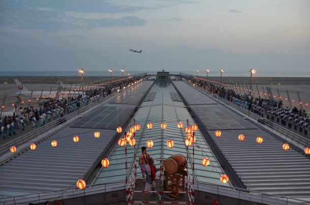 heres-a-list-of-the-top-10-airports-declared-best-in-the-world_image-3