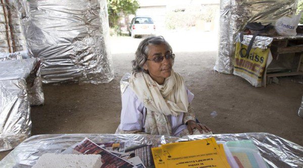 Nargis-Latif-garbage-Houses3-600x334