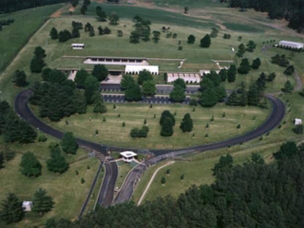 all-of-the-american-film-reels-are-stored-inside-a-former-nuclear-bunker_image-2