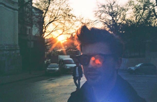 dead-friend-brought-back-as-ai-chatbot_image-7