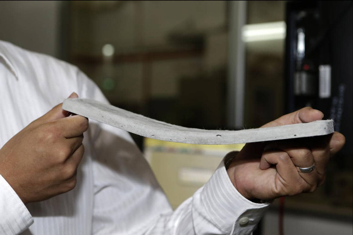 scientists-from-ntu-singapore-invent-bendable-concrete-conflexpave_image-00