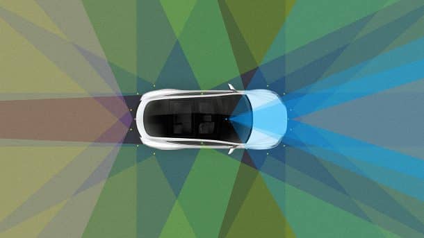 the-german-government-asks-tesla-to-stop-calling-its-autopilot-an-autopilot_image-1