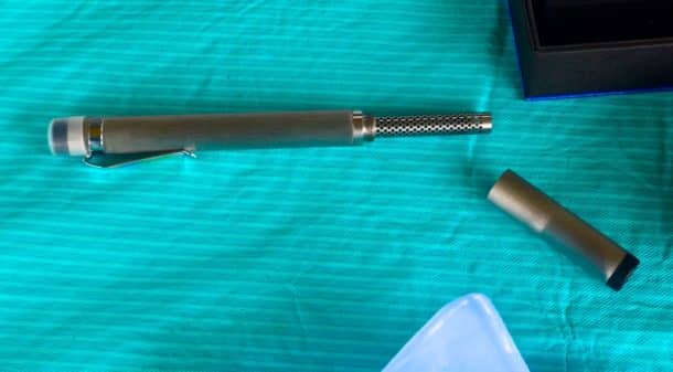 此 - 二键式can-zap-water-water-to-it-it-drinkable-_image-0