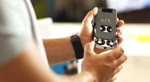 学分:AirSelfie / KickStarter