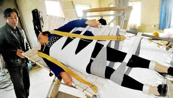 肾石-删除- 600 x339睡