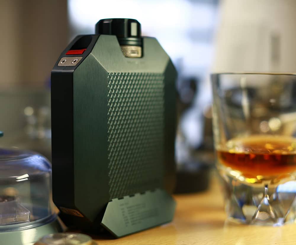 Macallan-X-Urwerk-Flask-5