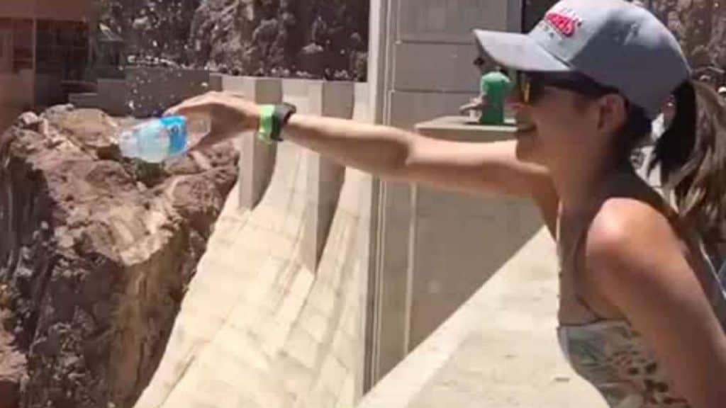 胡佛水坝水实验