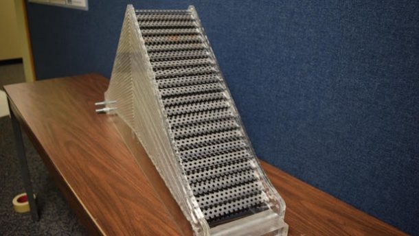 对象呈现无形与水声声纳隐身器件