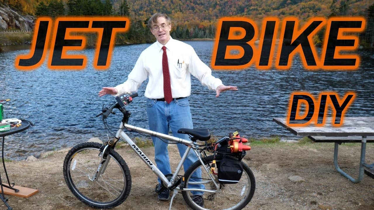 喷气风扇驱动的电动自行车会让你想起杰森一家