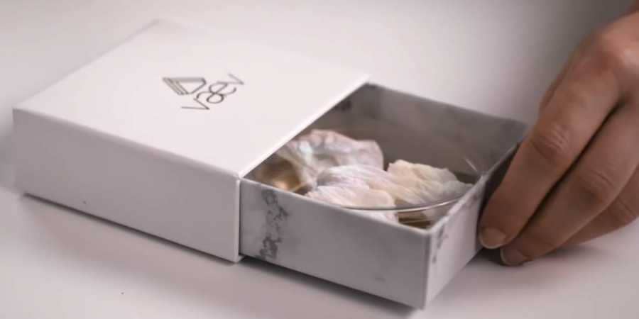 Vaev出售Sneeze-Contaminated组织对抗冷!