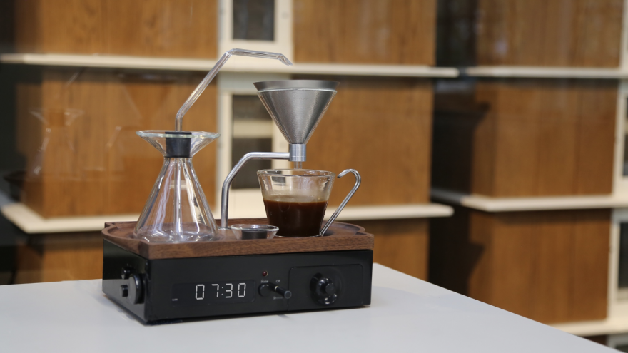 Barisieur茶和咖啡机闹钟是你需要的唯一小工具!