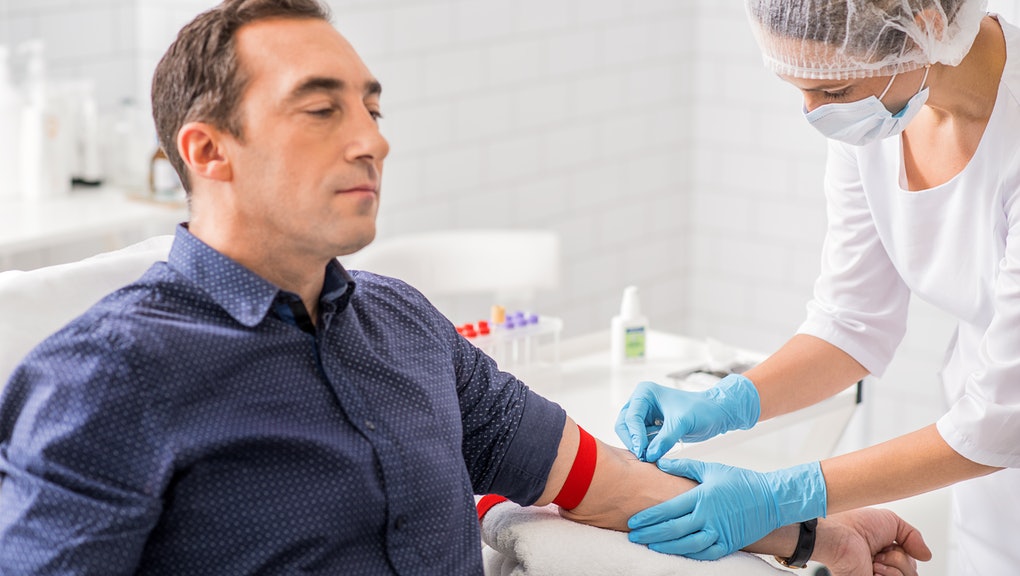 Jesse Karmazin的Ambrosia在美国五个城市运营