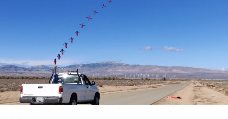 鱿鱼无人机发射使用大炮&是惊人的