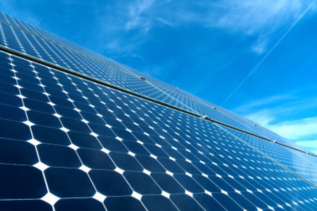 这个太阳能电池板可以提供最高的效率可能——世界纪录!