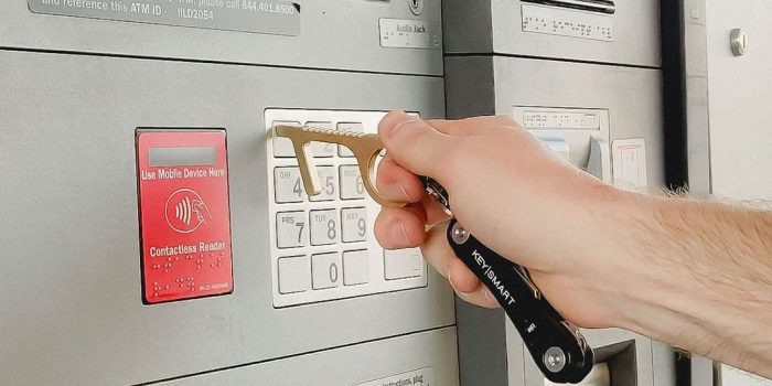 CLEANKEY抗菌黄铜手工具是你现在需要的