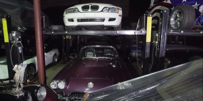 拉里·科西拉（Larry Kosilla）带您参观300辆稀有和老式汽车的谷仓！