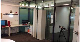 黑客可以用电灯泡窃听谈话