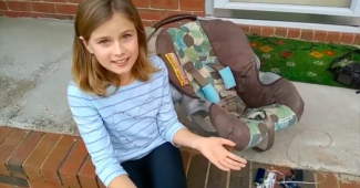 莉迪亚·丹顿12岁了，正在预防高温汽车死亡