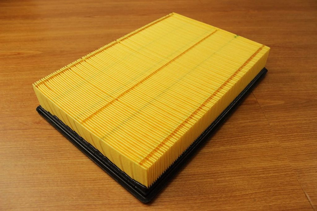 道奇RAM 1500皮卡的10个最佳空气过滤器