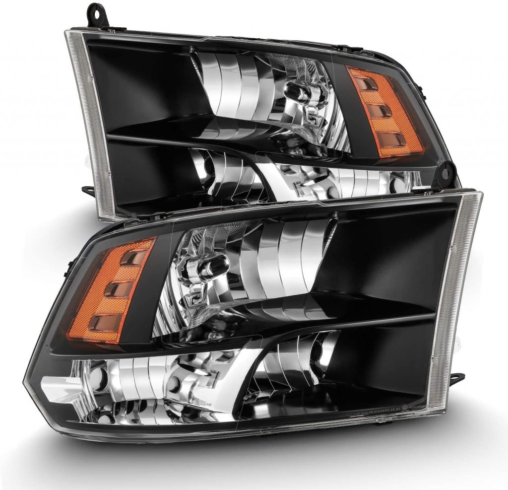 道奇公羊1500皮卡的10个最佳大灯