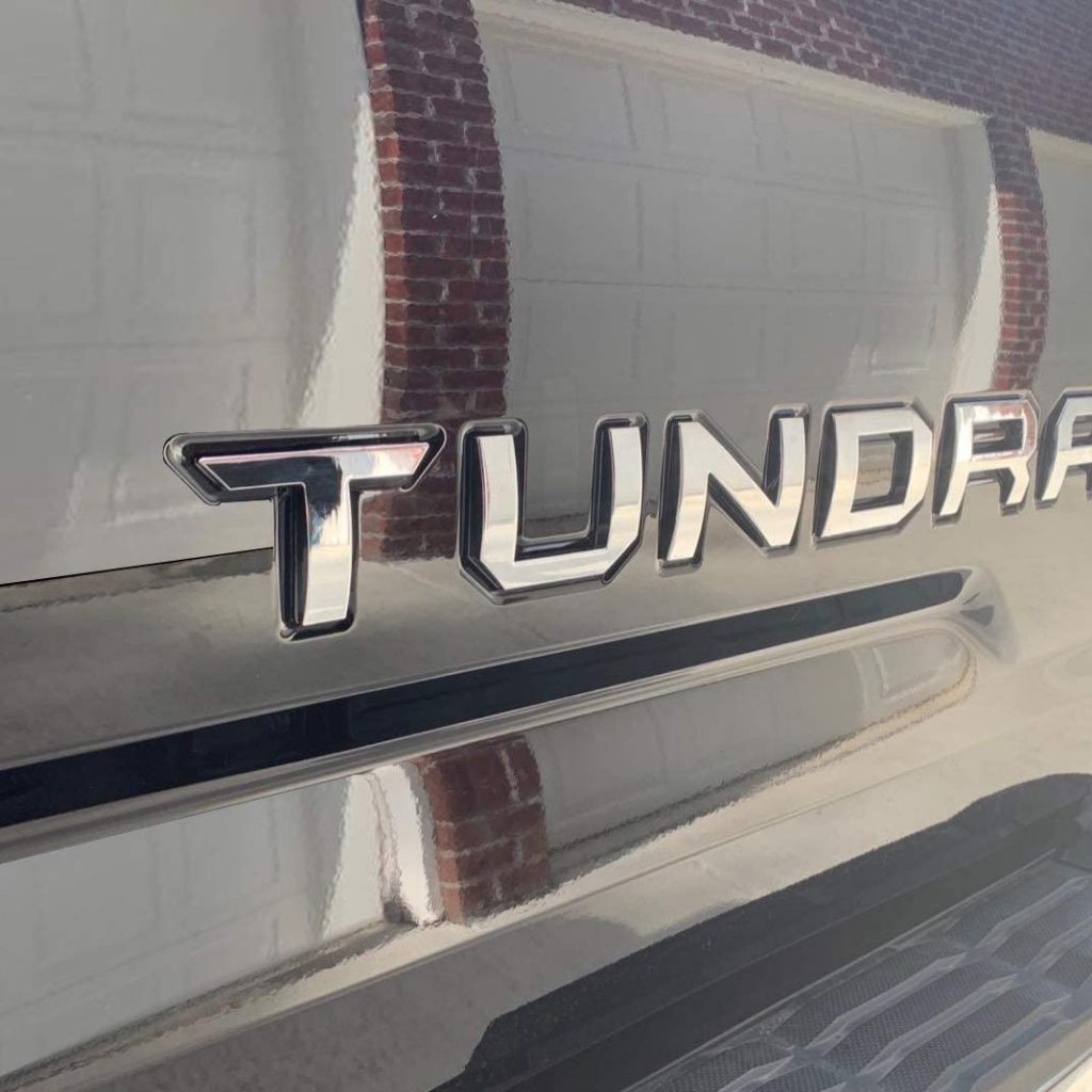 10个最佳的后挡板插入丰田苔原