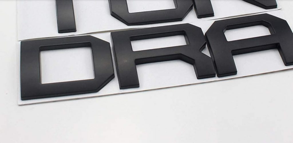 10个最佳的后挡板插入丰田苔原