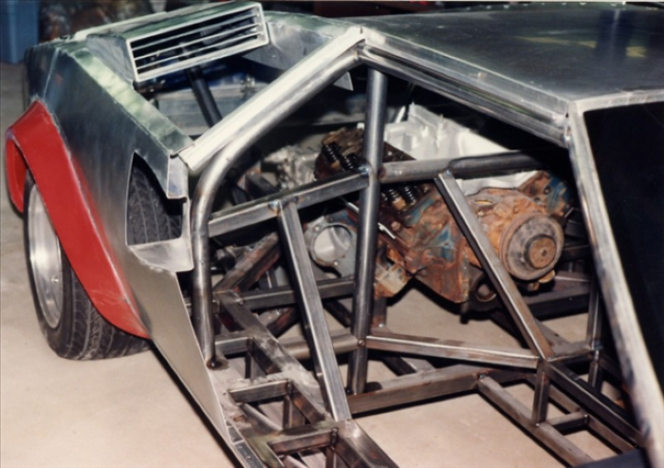 12-basement-lamborghini