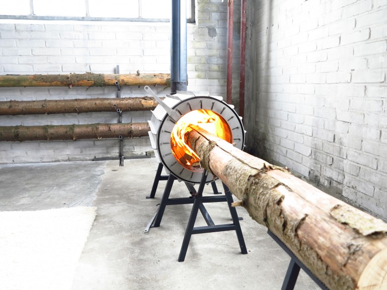 在日志上关闭之前，使用的云杉炉正在使用