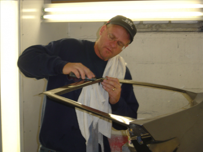 16-basement-lamborghini