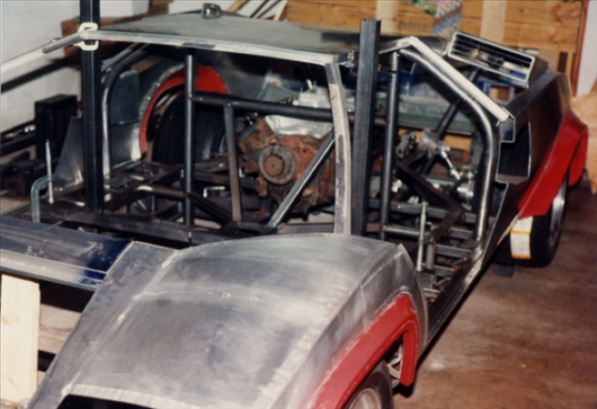 13-basement-lamborghini